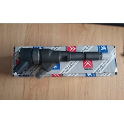 1980.H9 INJECTOR 0445110076