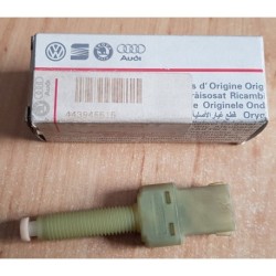 443945515 Schalter - Bremslicht