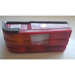 bau5837 piloto trasero izq rover 800