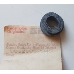GROMMET