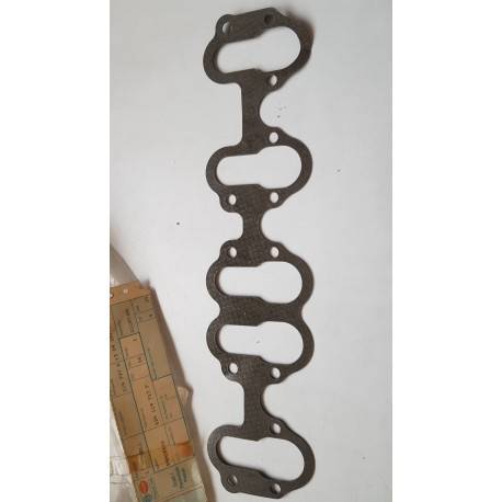 Gasket 034129717f