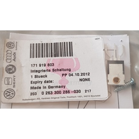 VOLTAGE REGULATOR 171919803