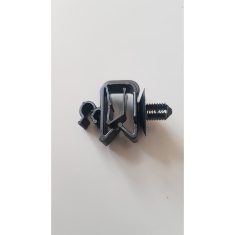 N90666101 Band Reten 4A0862141A