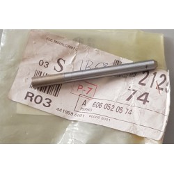 A6060520574 perno original mercedes